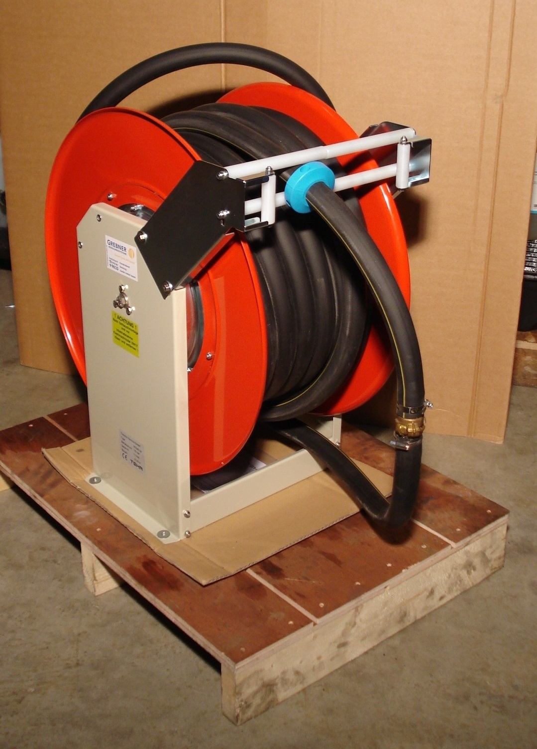 Automatischer Schlauchaufroller STG, 1" (große Durchflussmengen)