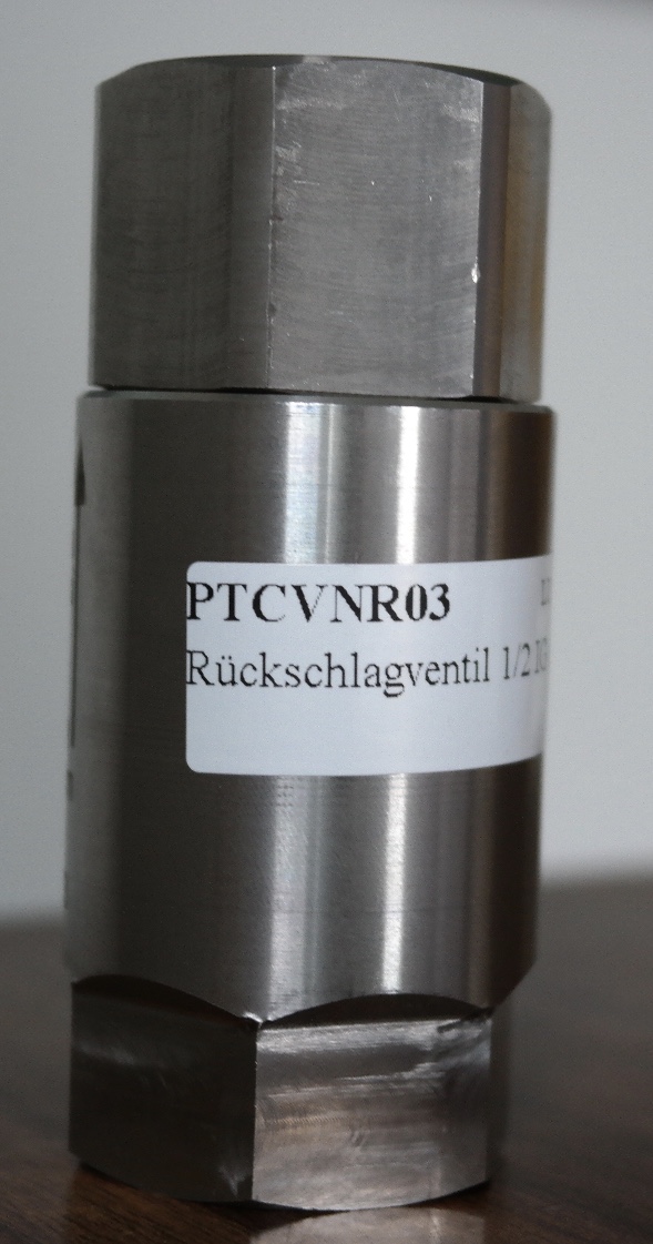 fullsizeoutput_e28 Rückschlagventil 1/2 IG, 640 bar, Edelstahl