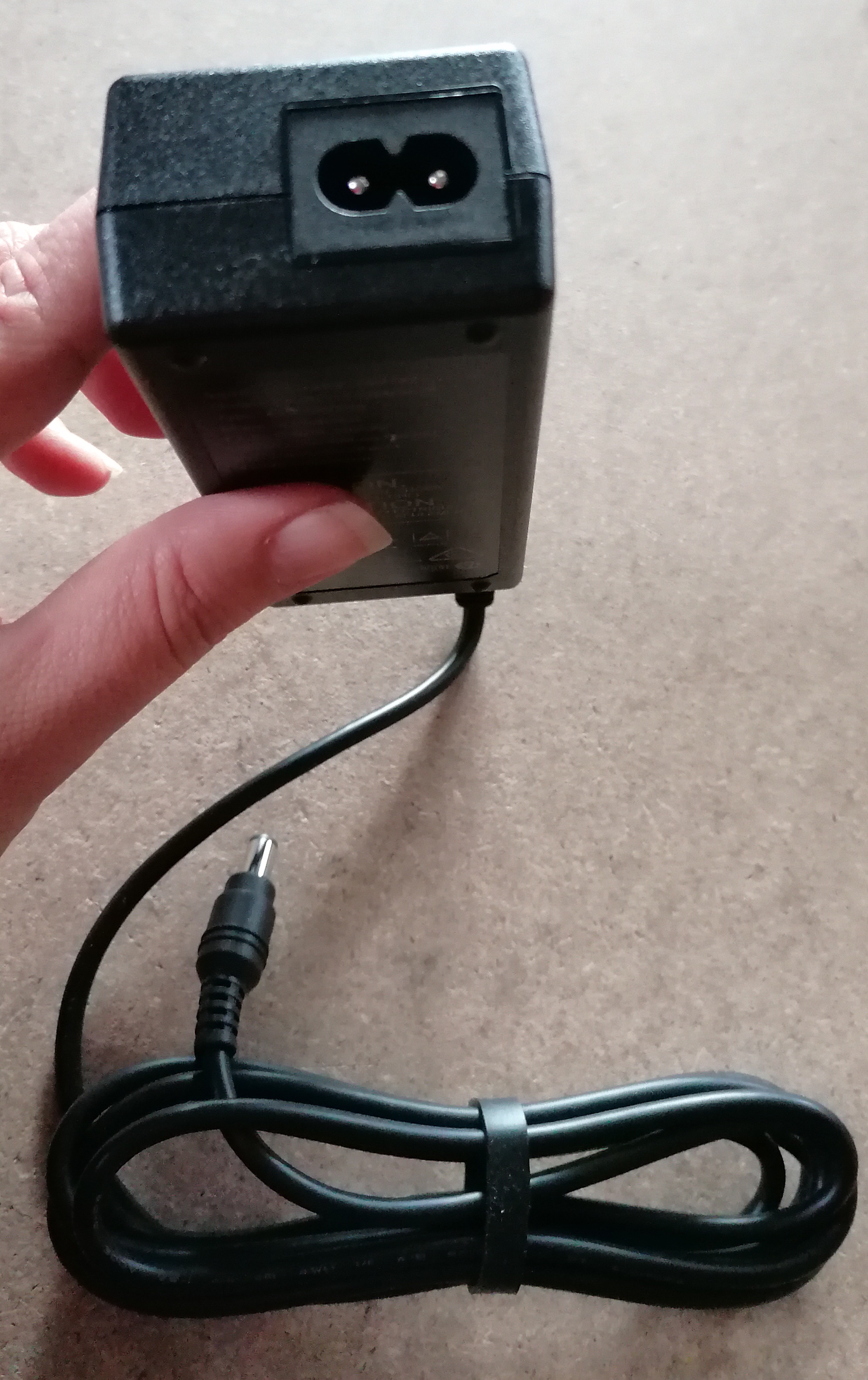 Nilfisk Ladegerät Batterie SC 250 -  LI 100-240V 1,25A (ohne Ladekabel)