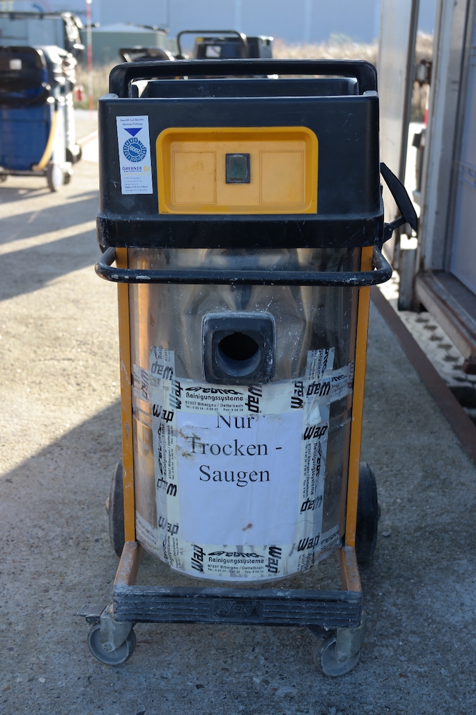 MIETGERÄT Sauger Trocken mit Einlegetuchfilter