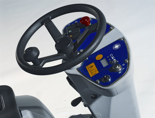 Nilfisk SR 1000 S Bodenreiniger, Kehrmaschinen