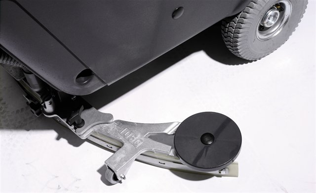 BA751GI_Bumper2 Nilfisk BA 851 Bodenreiniger, Scheuersaugmaschine inkl. LG