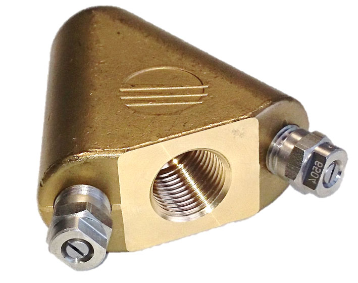 Flunder Düsenträger | 2 Flachstrahldüsen | 1/4" IG NPT
