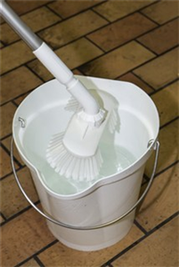 Vikan Waschbürste mit Drehgelenk & Wasserdurchlauf, 230 mm weich gesplisst