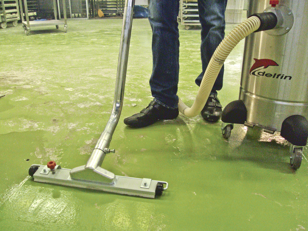Delfin Mistral 501 WD Arbeitseinsatz